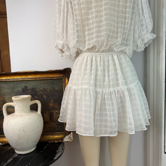 SABO White Sheer mini dress with puffy sleeves - Picture 5 of 9